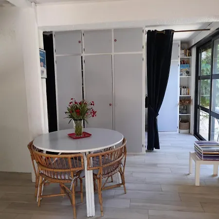 Apartament Chez Bea *